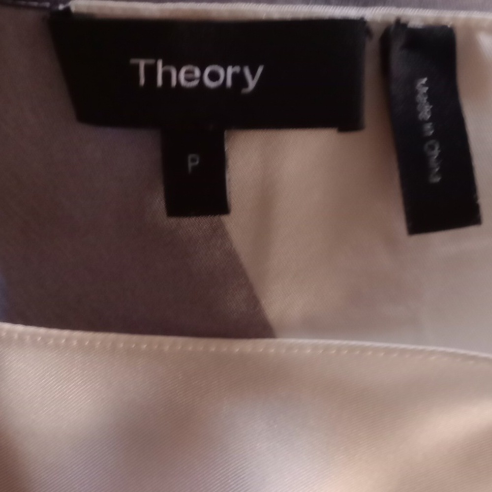 Theory Silk Blouse With Circular Print Size Small - image 4